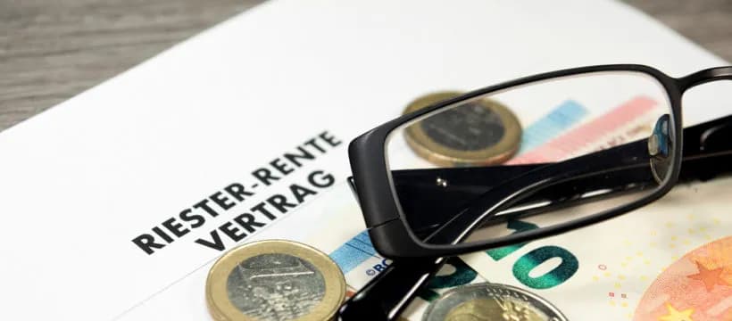 S-VorsorgePlus Riester: Versteckte Kosten und aktuelle Zinsen verstehen